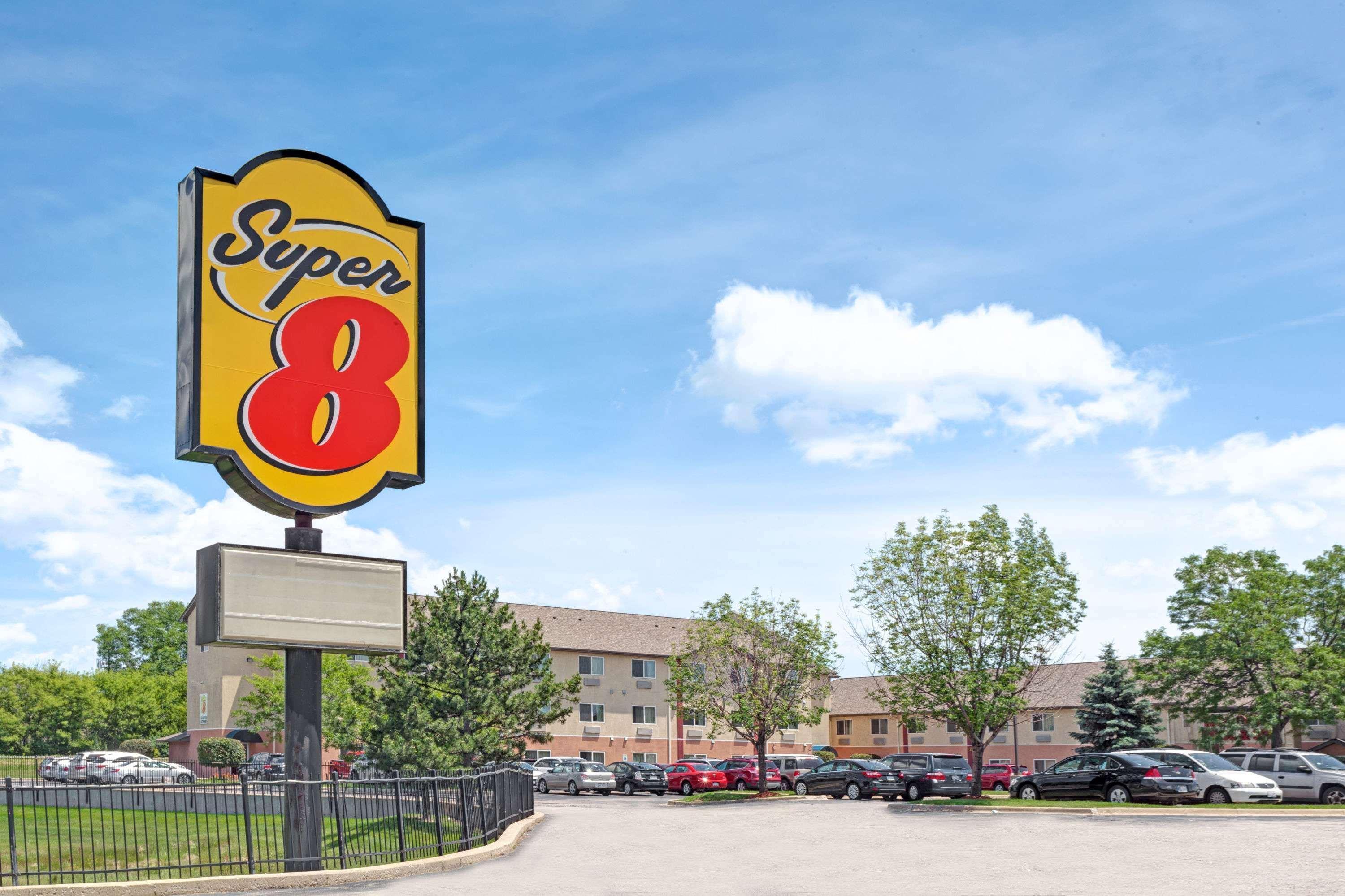 Super 8 By Wyndham Chicago O'Hare Airport Hotel Elk Grove Village Kültér fotó