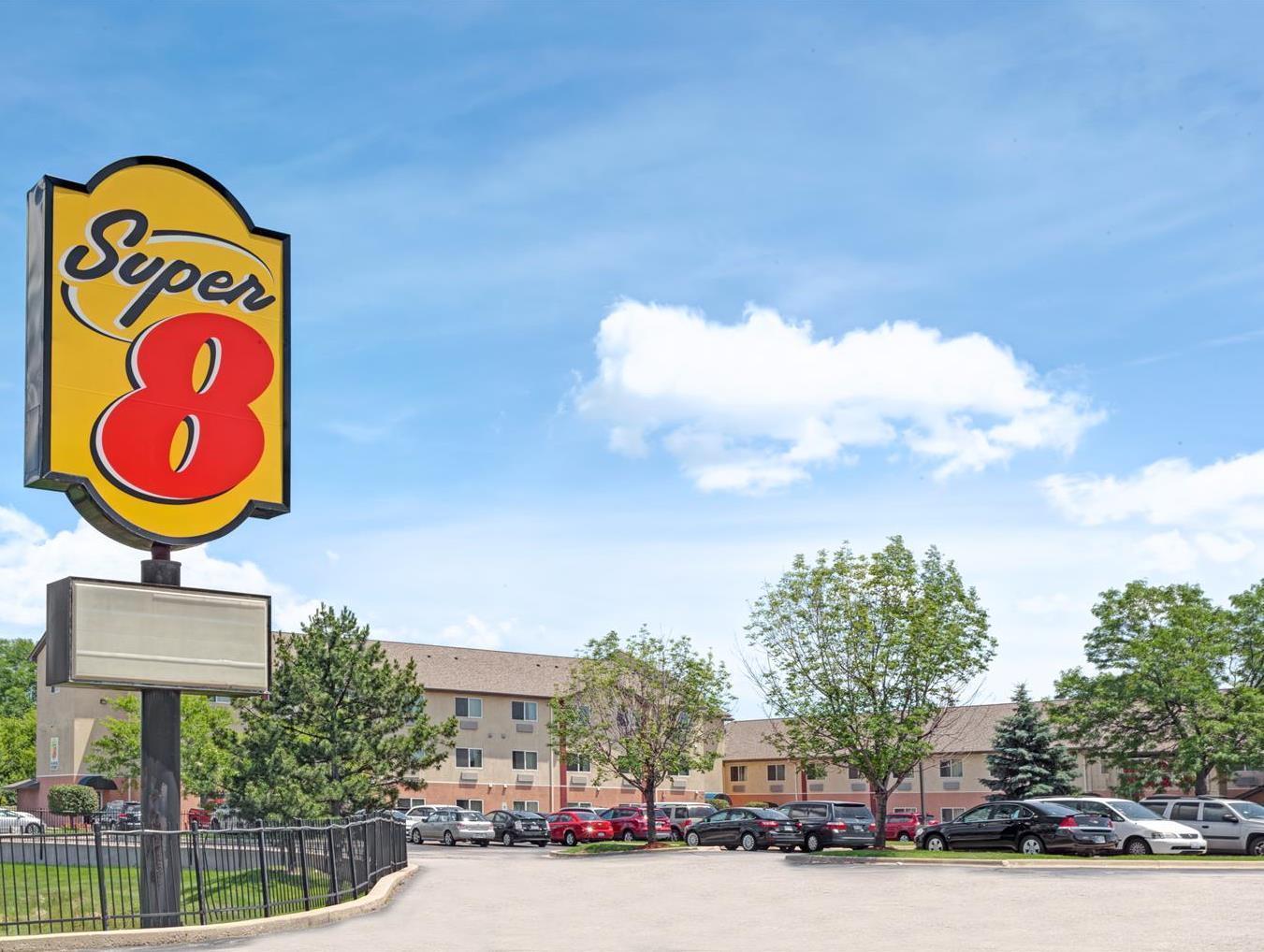 Super 8 By Wyndham Chicago O'Hare Airport Hotel Elk Grove Village Kültér fotó