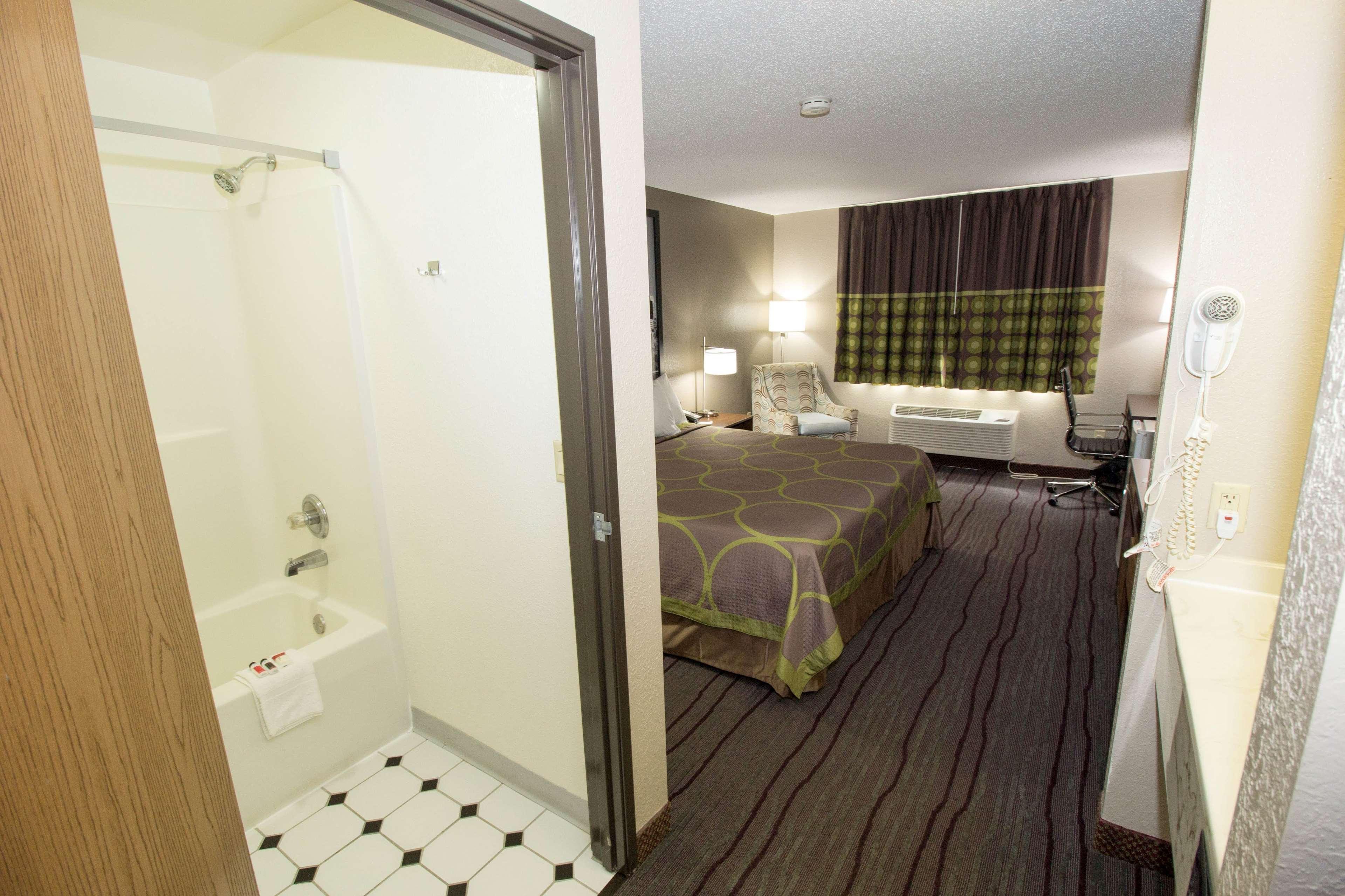 Super 8 By Wyndham Chicago O'Hare Airport Hotel Elk Grove Village Kültér fotó