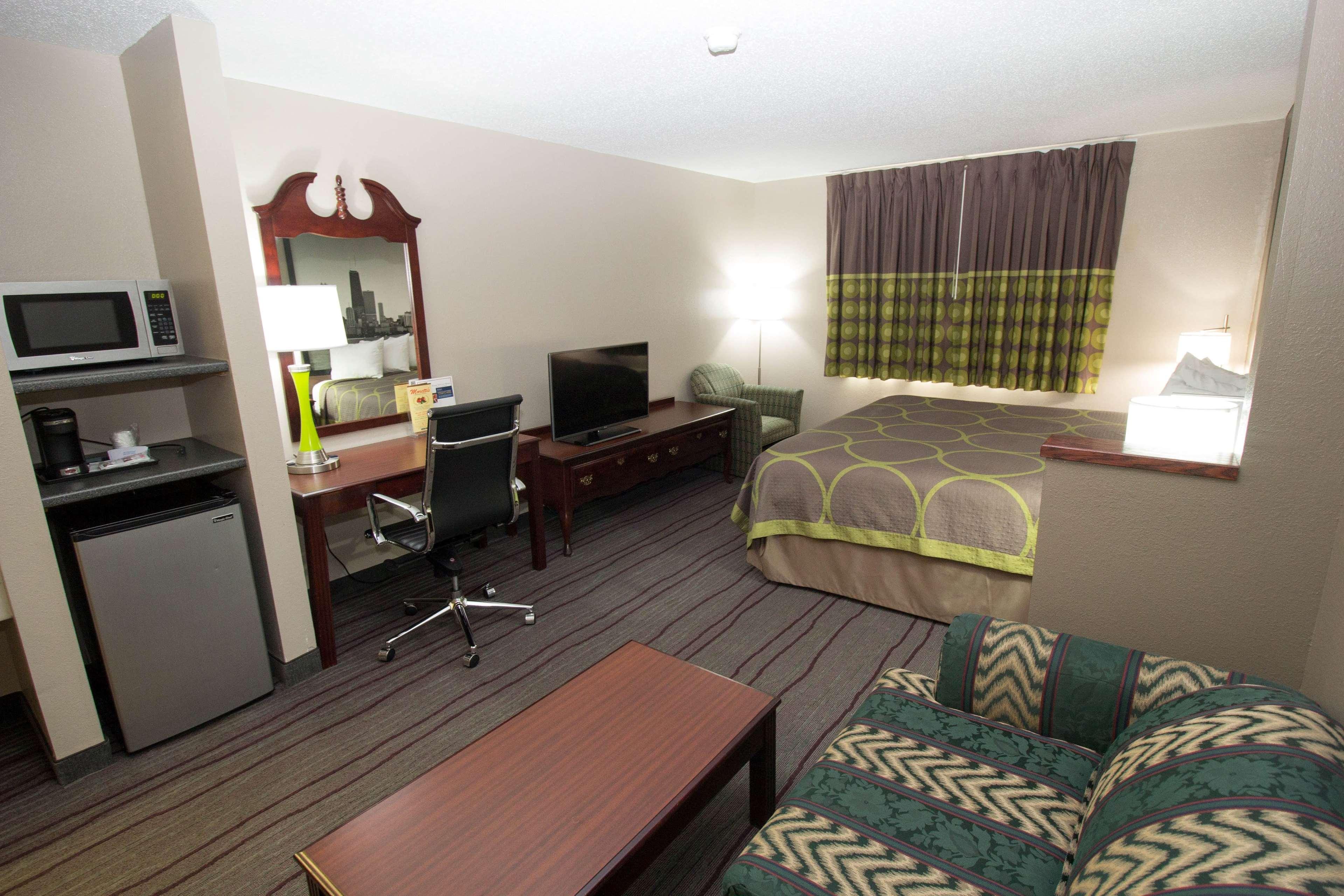 Super 8 By Wyndham Chicago O'Hare Airport Hotel Elk Grove Village Kültér fotó
