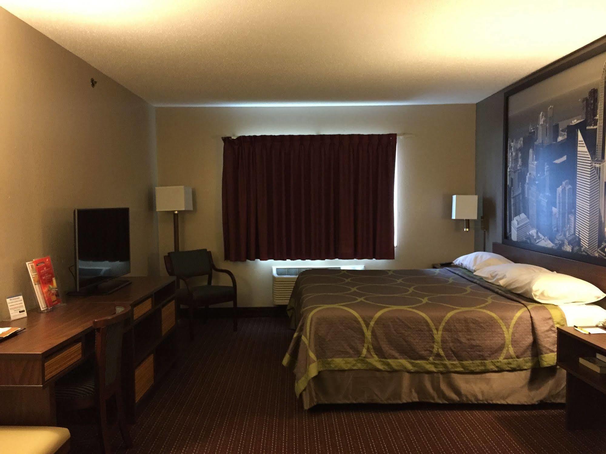 Super 8 By Wyndham Chicago O'Hare Airport Hotel Elk Grove Village Kültér fotó