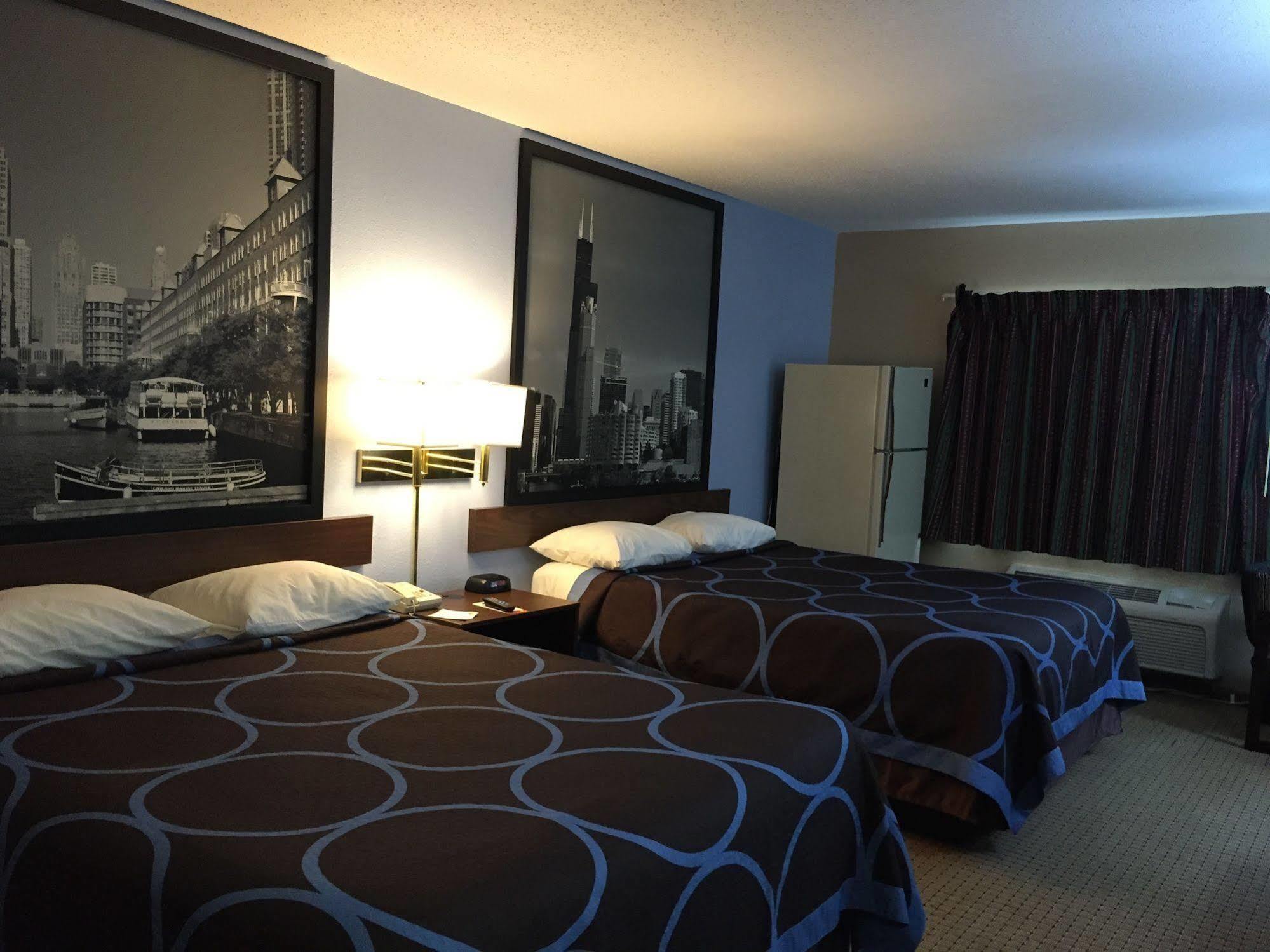 Super 8 By Wyndham Chicago O'Hare Airport Hotel Elk Grove Village Kültér fotó